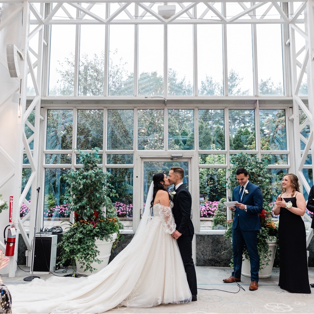 Wona Romance Dress Long Train Wedding - Picture 3 of 6